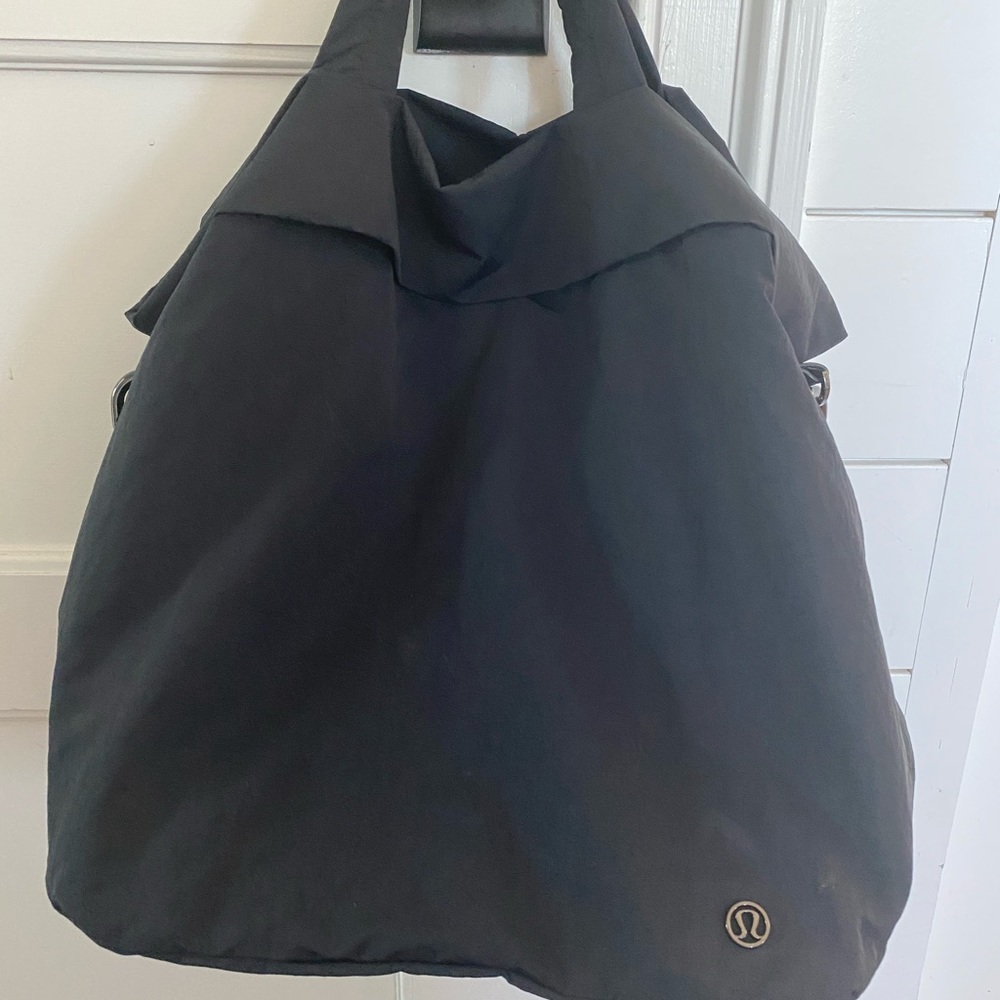 Lululemon On My Level Bag Black 19L